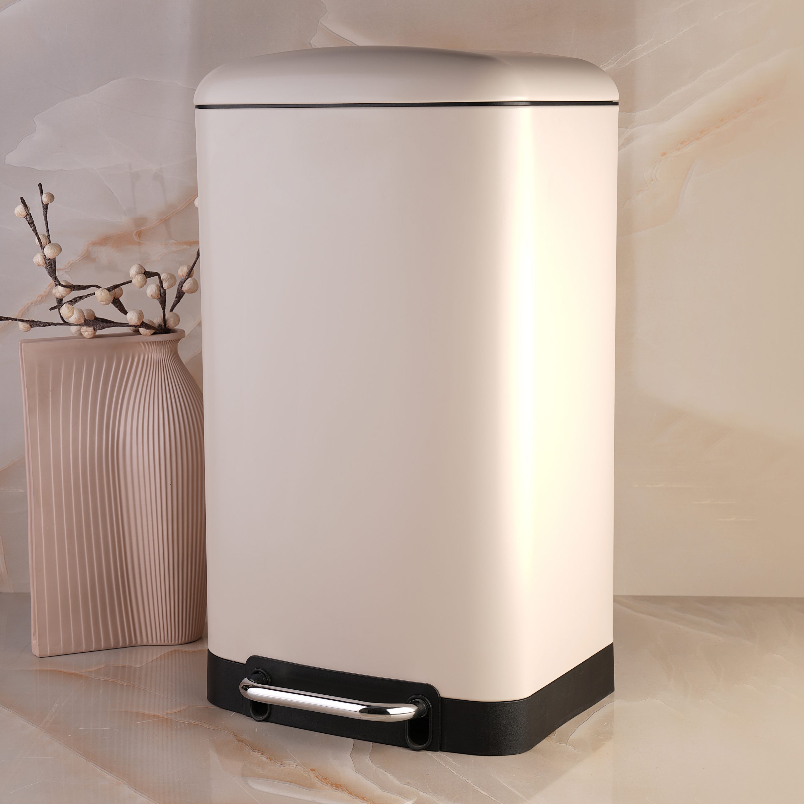 DSC05986 سطل زباله ی 12 لیتر برند کنتراست - Image 1