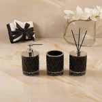 نیم ست کریستالی مشکی طرح لوزی با یراق کروم براق با سینی کد 57 - Image 3