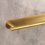 جای حوله ی چسبی پایه بیضی رنگ طلایی مات - Image 3