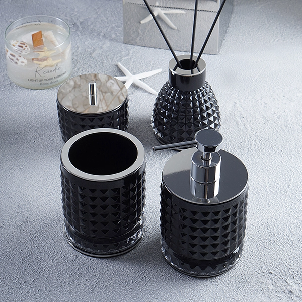 _DSC7161 4 پارچه ی کریستالی مشکی با یراق استیل براق کد 72 - Image 1