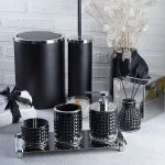 4 پارچه ی کریستالی مشکی با یراق استیل براق کد 72 - Image 4