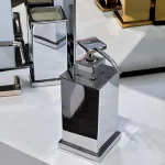 ست سرویس بهداشتی ۵ پارچه مربعی فلت رنگ استیل براق - Image 3