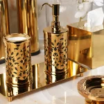 ست سرویس بهداشتی 6 پارچه ی برنجی طرحدار وارداتی رنگ طلایی - Image 2