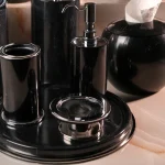 ست سرویس بهداشتی 7 پارچه ی سنگ طبیعی مشکی با یراق برنجی استیل - Image 2