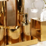 ست سرویس بهداشتی 6 پارچه ی برنجی کرکره ای رنگ طلایی وارداتی - Image 2
