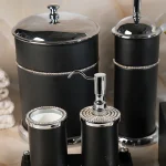 ست سرویس بهداشتی برنجی 6 پارچه ی لوکس نگین دار رنگ مشکی - Image 3
