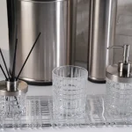 ست سرویس بهداشتی 7 پارچه ی کریستال و برنج وارداتی ناخمن آلمان - Image 3