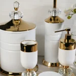 ست سرویس بهداشتی 7 پارچه ی پایه دار الماسی سفیدطلایی وارداتی - Image 3