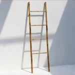 رخت آویز حوله بامبو نردبانی کنار حمام لوکس - Image 3