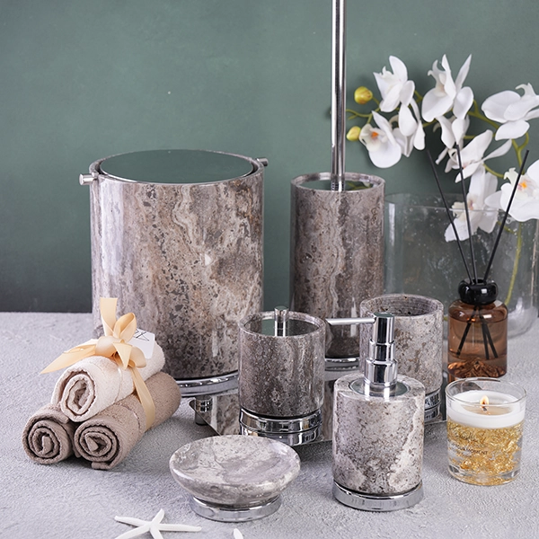 DSC01865 ست سرویس توالت 7 پارچه سنگ طبیعی با یراق برنج طرح ماربل مدل ice stone - Image 1