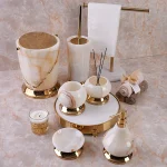 ست سرویس بهداشتی 7 پارچه سنگ طبیعی پایه دار رنگ کرم عسلی - Image 3