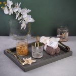 سینی چرمی با دسته برنجی رنگ طوسی