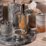 ست سرویس بهداشتی 8 پارچه ی سنگ طبیعی طوسی با یراق برنجی کروم وارداتی - Image 3