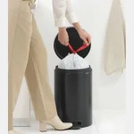سطل زباله 20 لیتر برابانتیا هلند مشکی مدل BRABANTIA NEWICON PEDAL BIN